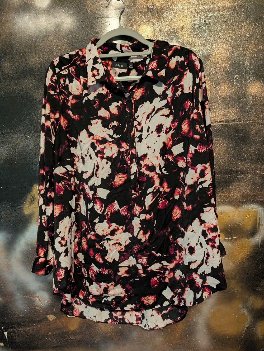 Apt. 9 Black Floral Button-Down Shirt with Pink and White Print